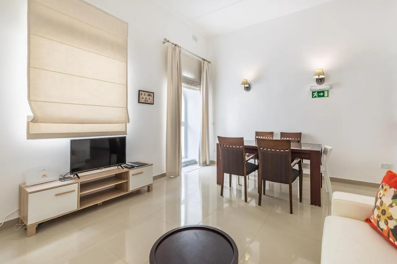 Unique Four Bedroom Townhouse One Minute Away From The Seafront Sliema Malta